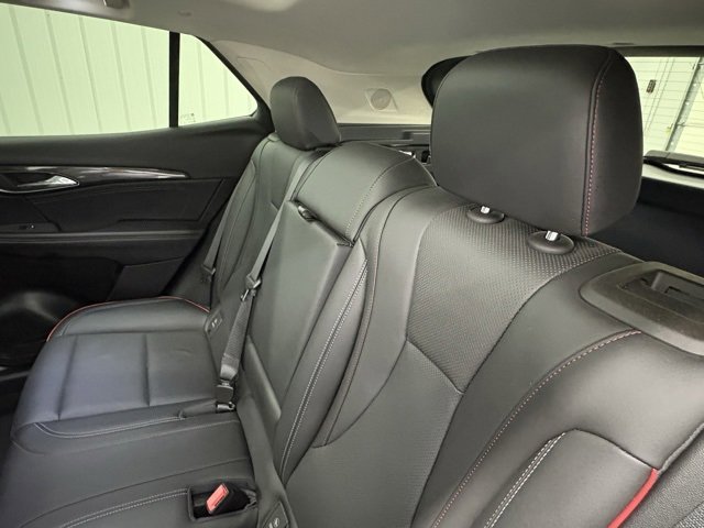 2023 Buick Envision Essence photo 11