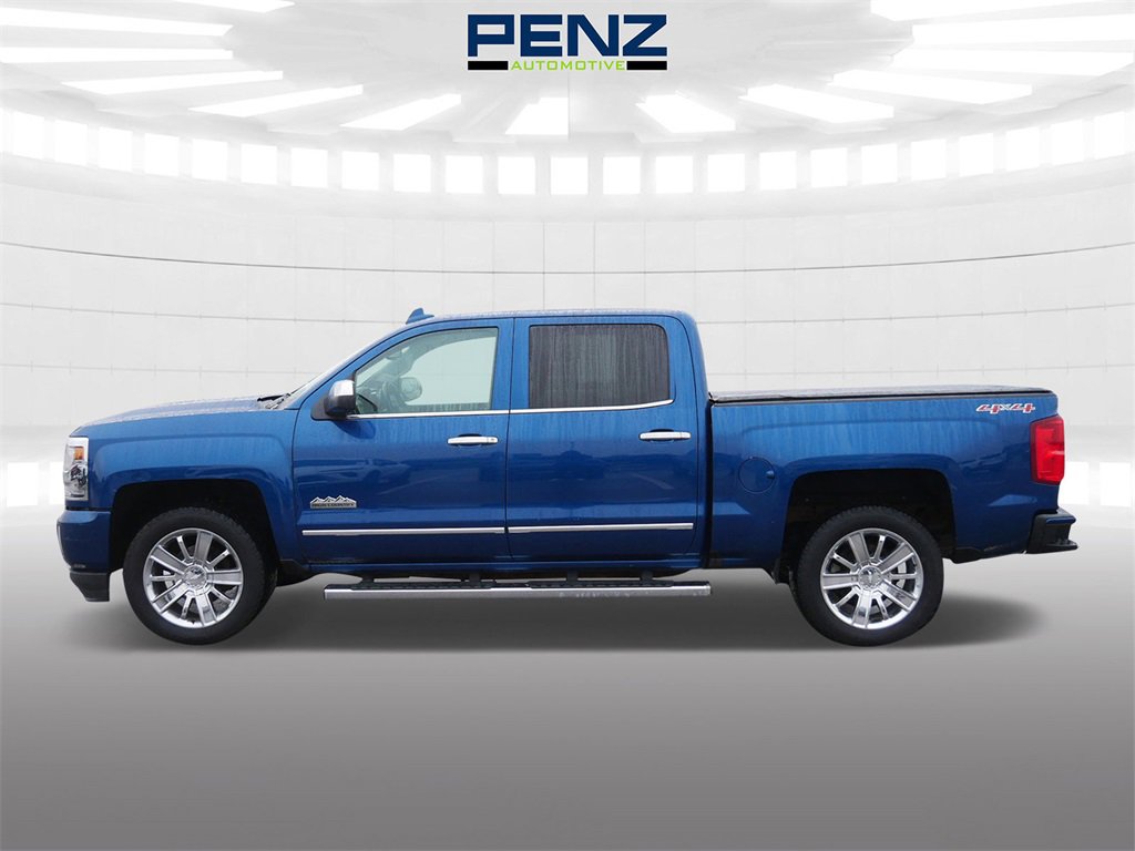 2017 Chevrolet Silverado 1500 High Country photo 4
