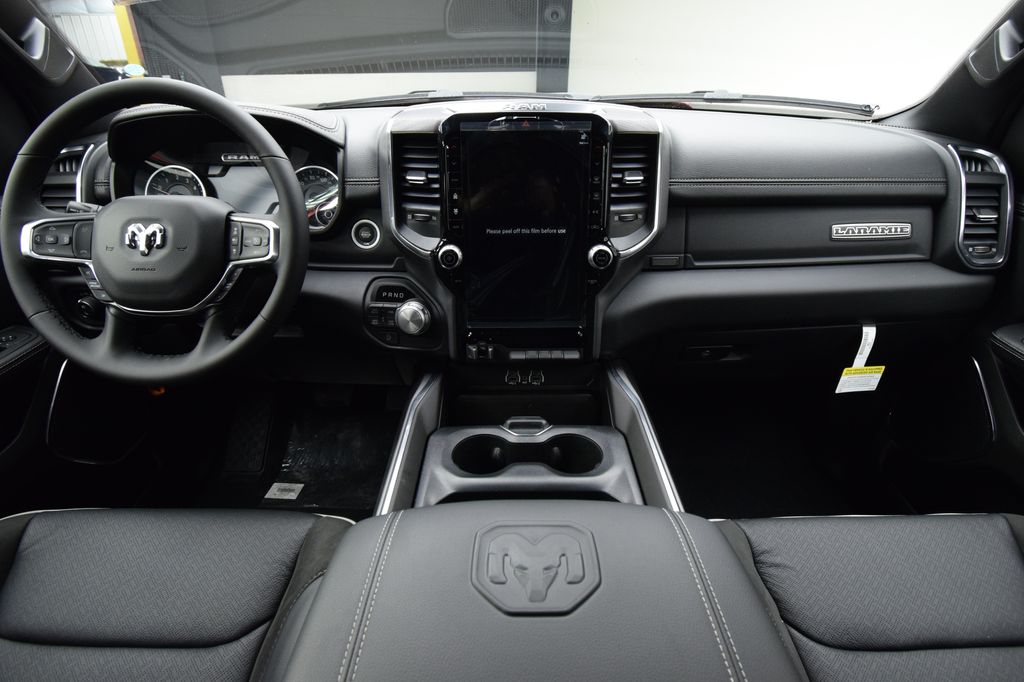 2025 Ram 1500 Laramie photo 20