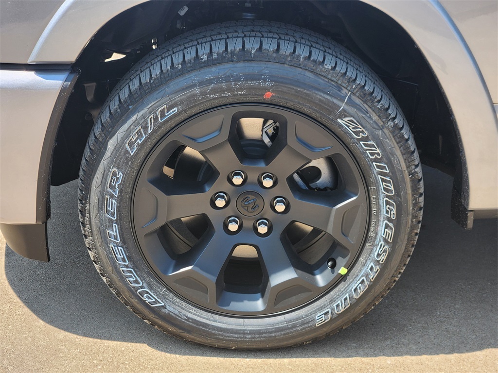 2025 Ram 1500 Big Horn Lone Star photo 3