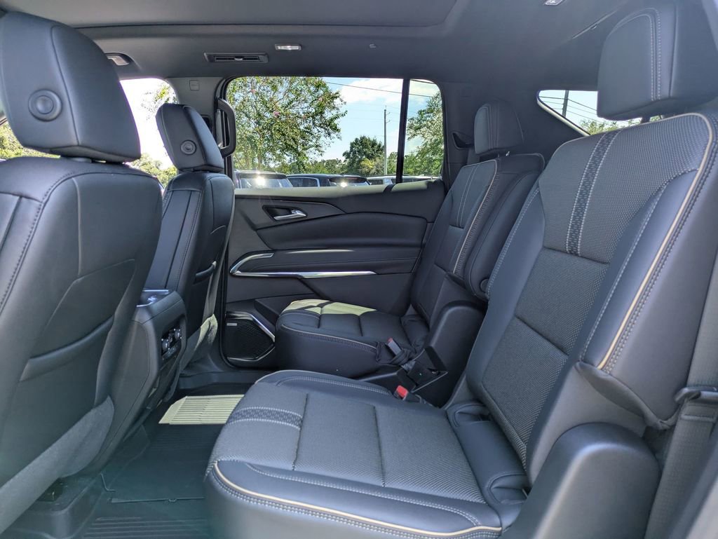 2026 Chevrolet Traverse High Country photo 22