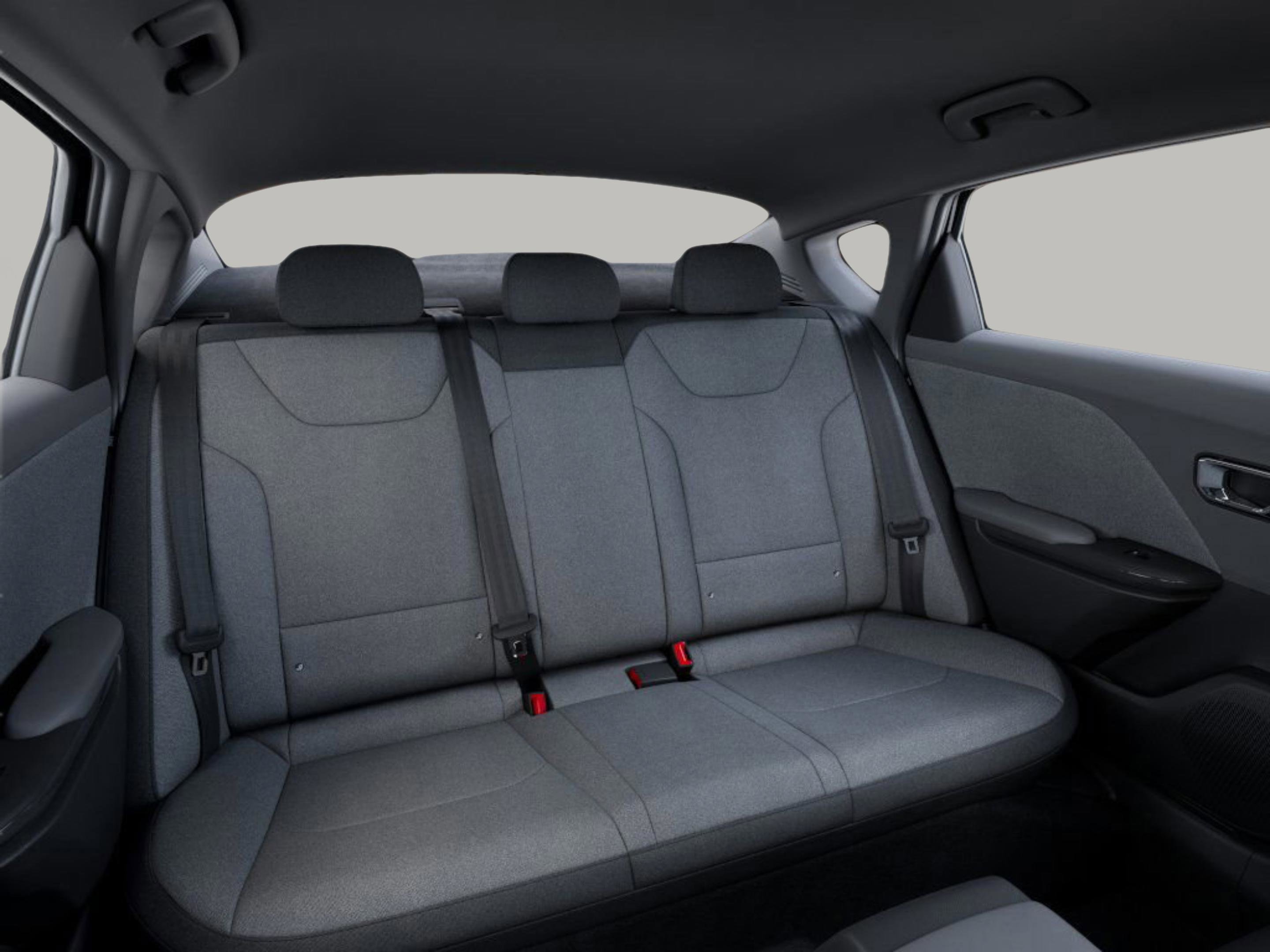 2025 Kia K4 LXS photo 15