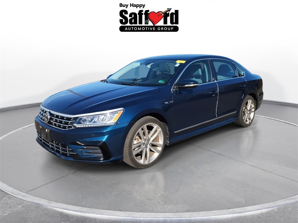 2019 Volkswagen Passat SE R-Line