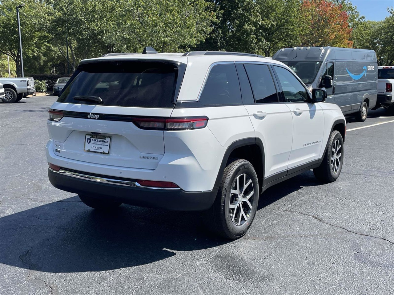 2025 Jeep Grand Cherokee Limited photo 4