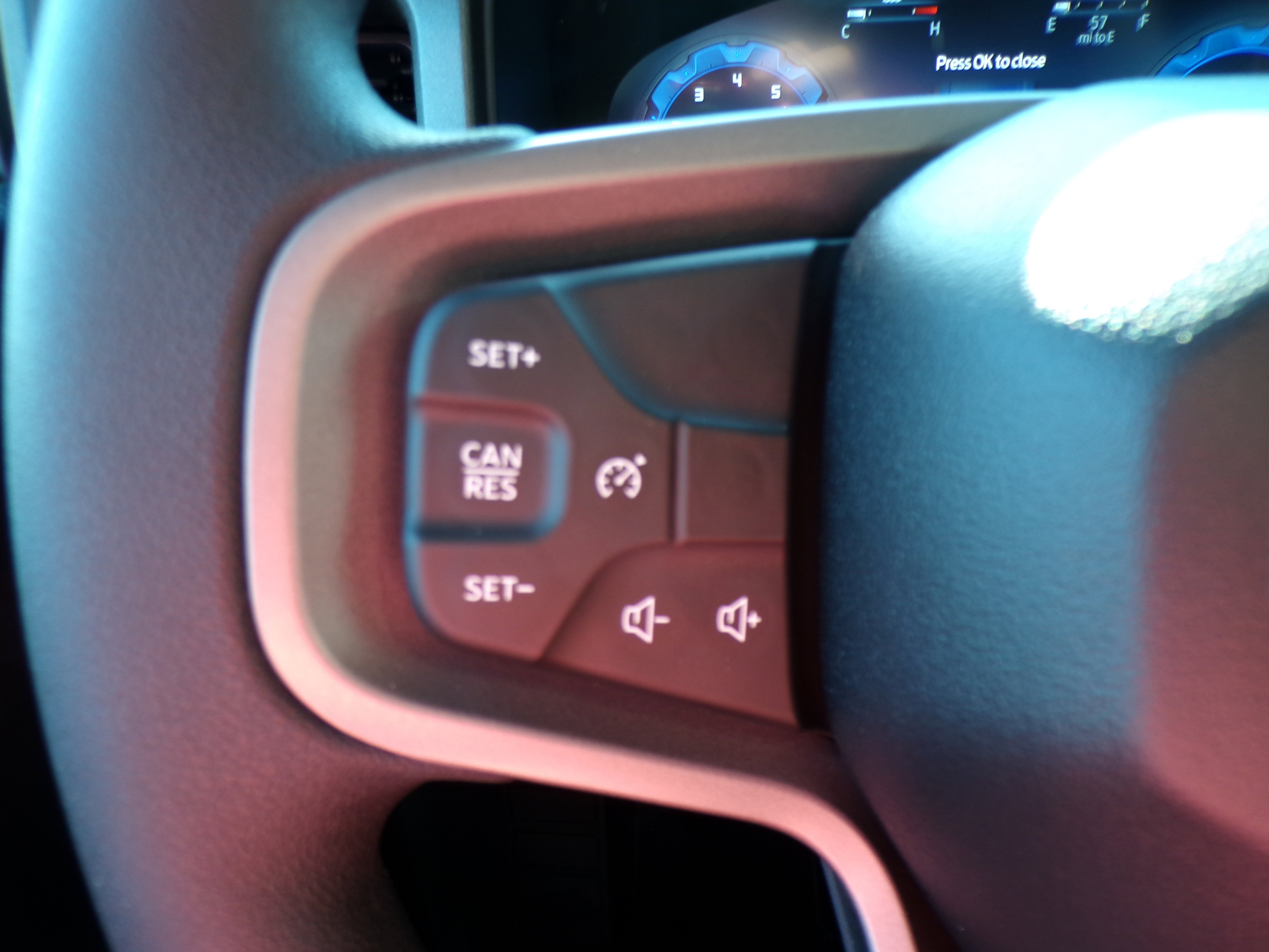 2025 Ford Bronco Base photo 3