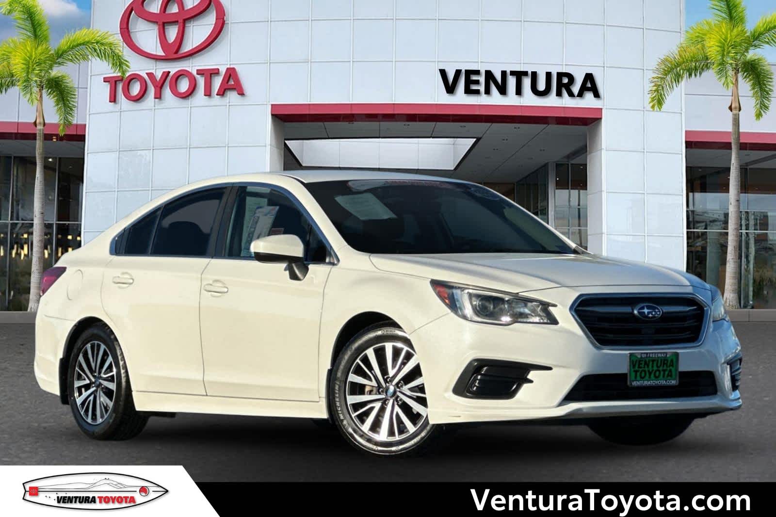 2019 Subaru Legacy Premium's photo