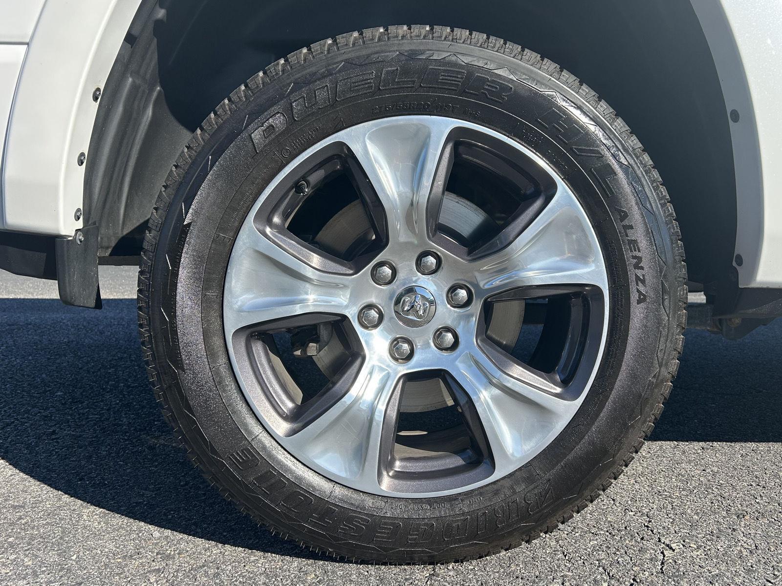 2022 Ram 1500 Laramie photo 12
