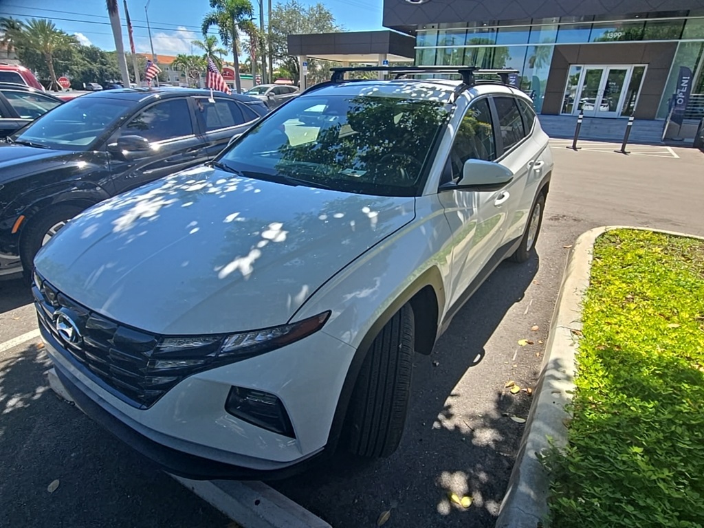 2024 Hyundai Tucson SEL photo 2