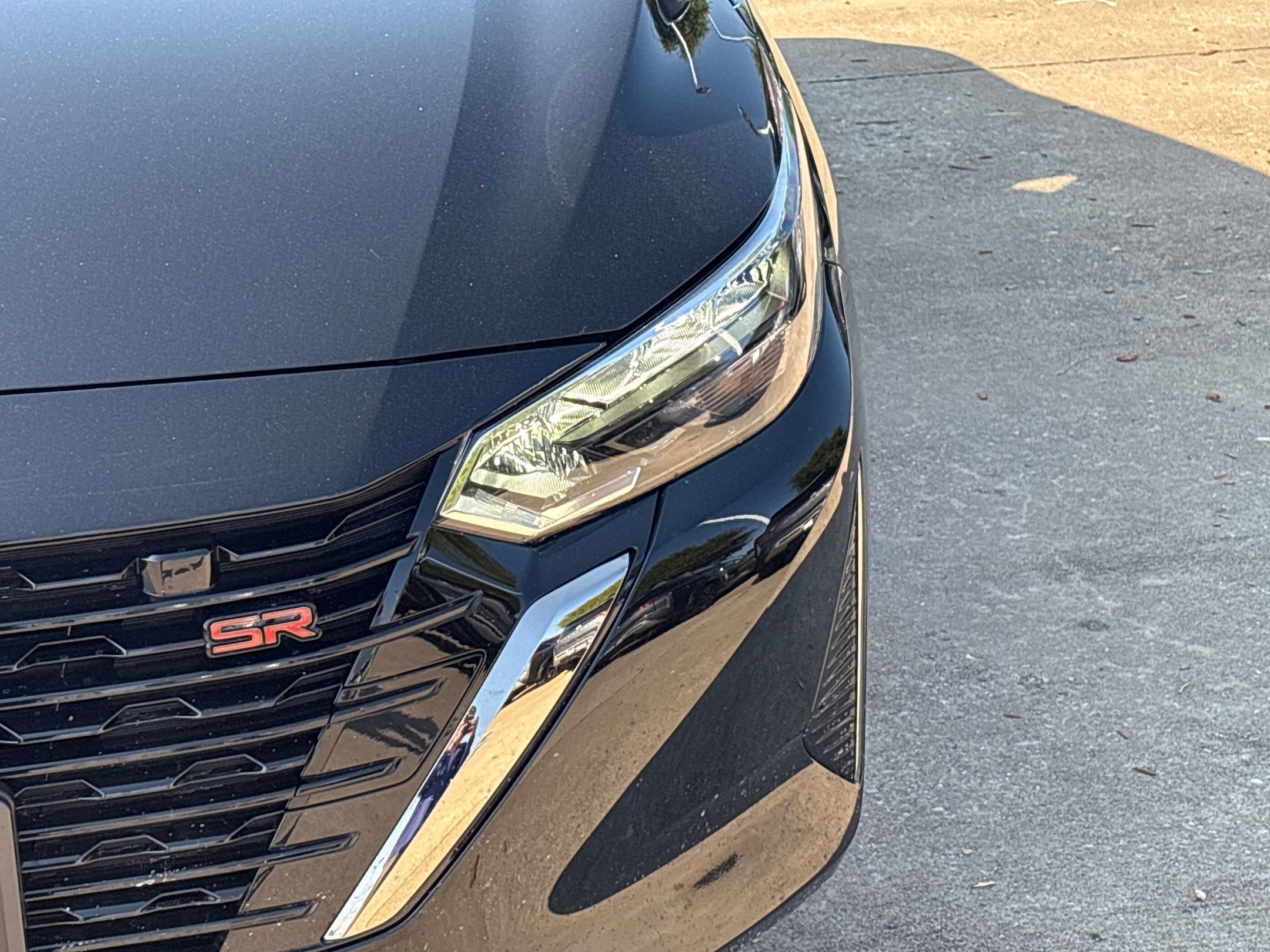 2025 Nissan Sentra SR photo 10