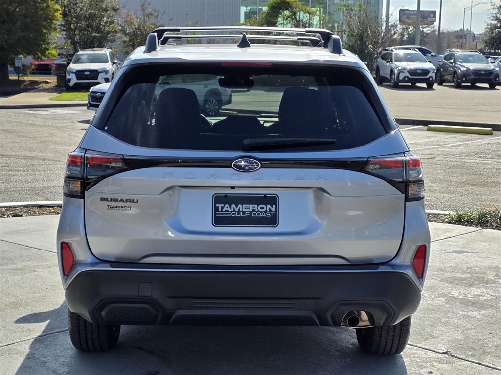 2026 Subaru Forester Premium photo 3