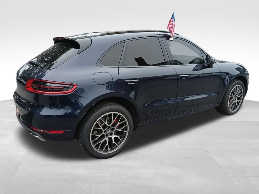 2017 Porsche Macan Turbo photo 5