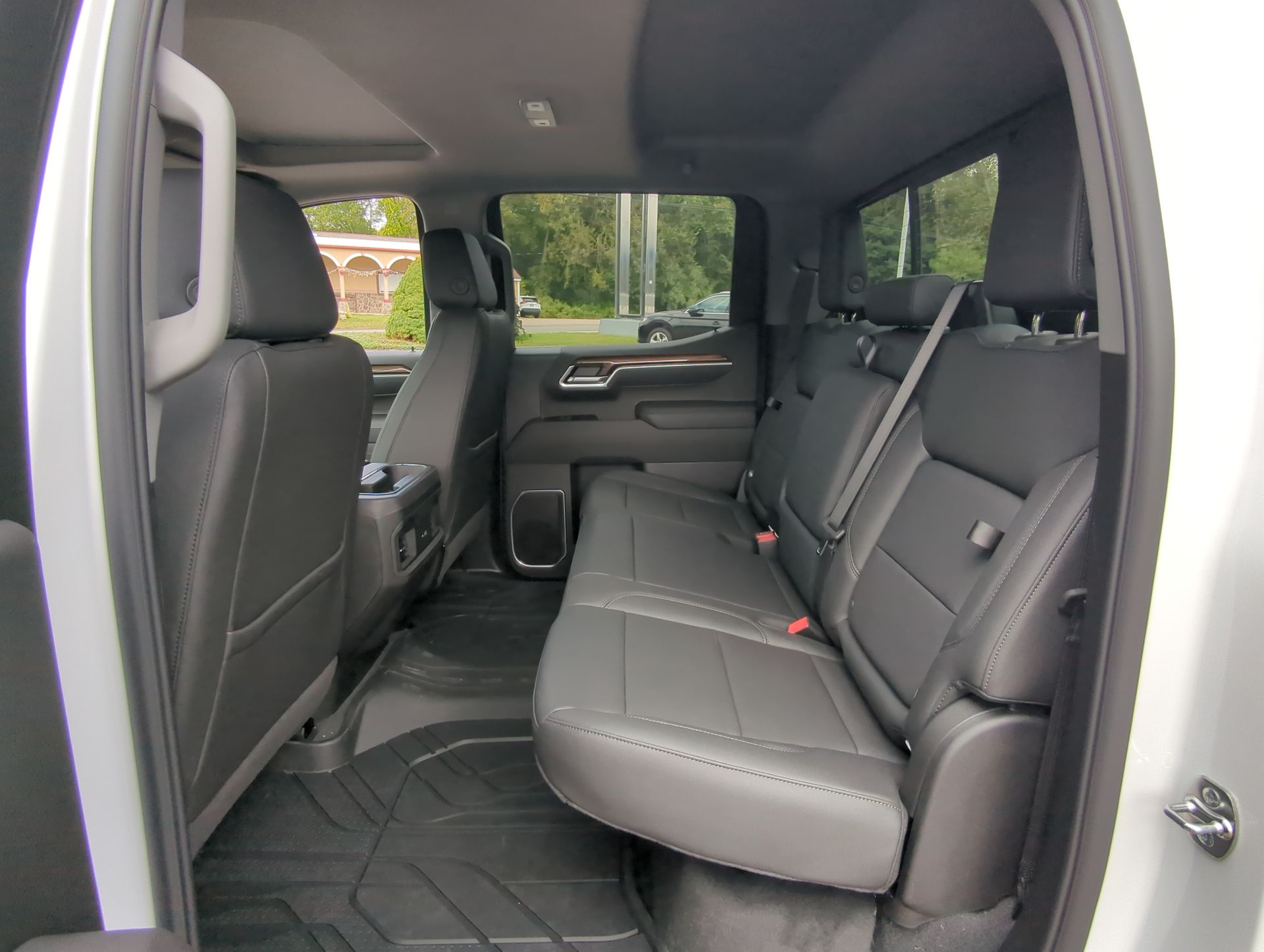 2026 Chevrolet Silverado 1500 RST photo 18