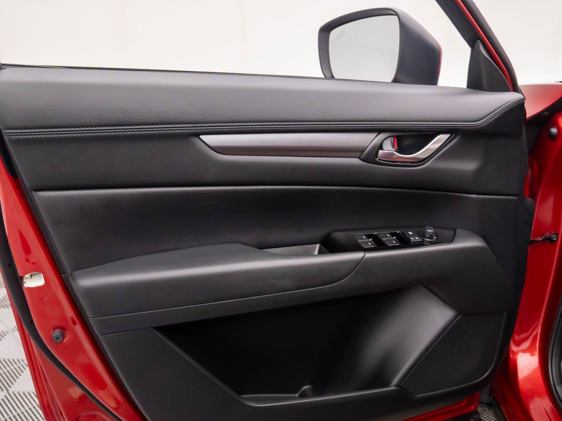 2023 Mazda CX-5 2.5 S Preferred photo 14