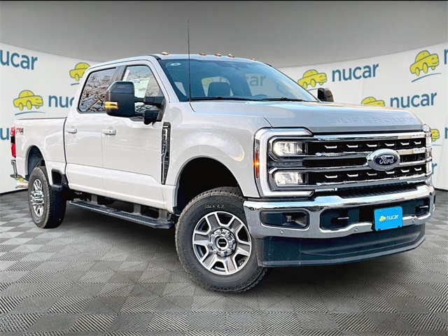 2026 Ford F-350 Super Duty Lariat's photo