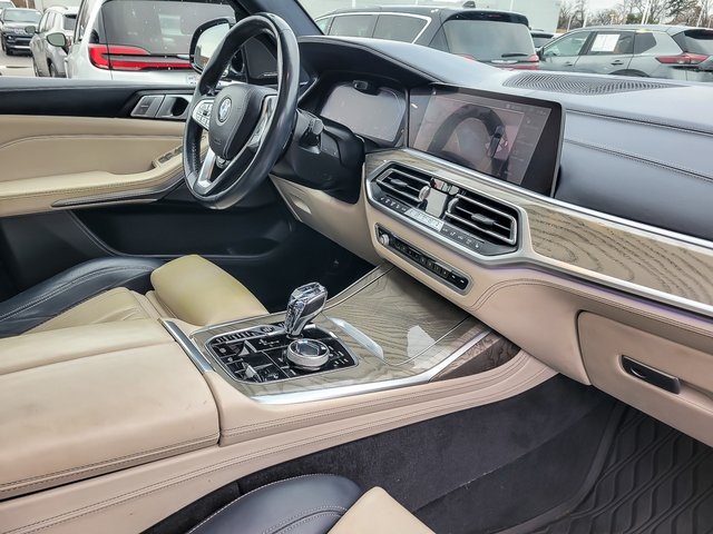 2019 BMW X7 - Image 25