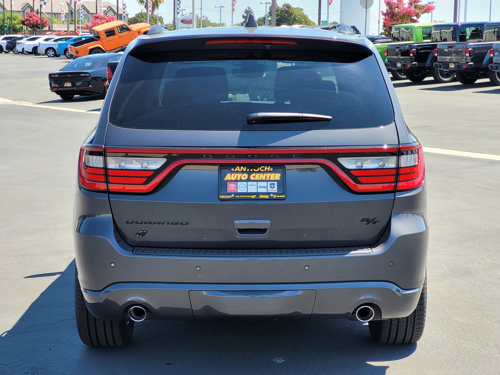 2025 Dodge Durango R/T Plus photo 4