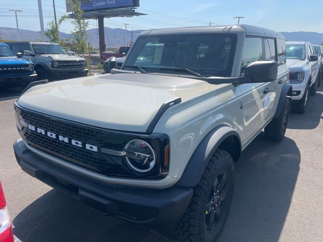 2025 Ford Bronco Big Bend photo 2