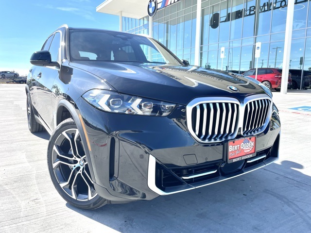2026 BMW X5 40i's photo