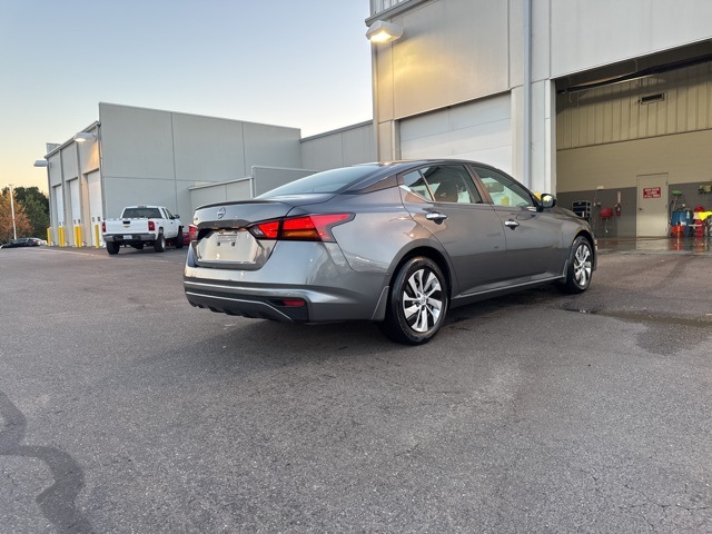 2024 Nissan Altima 2.5 S photo 2