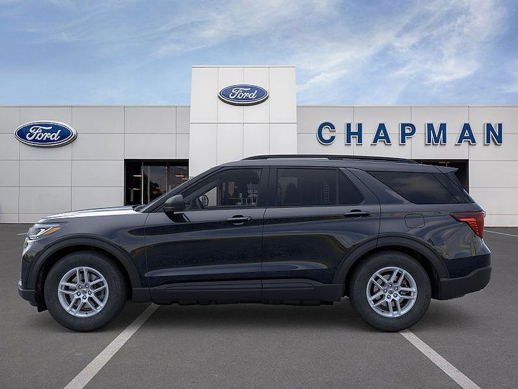 2026 Ford Explorer photo 3