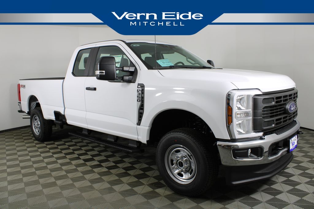 2026 Ford F-350 Super Duty XL's photo