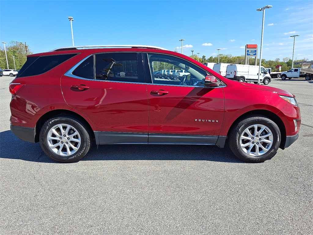 2018 Chevrolet Equinox LT photo 8