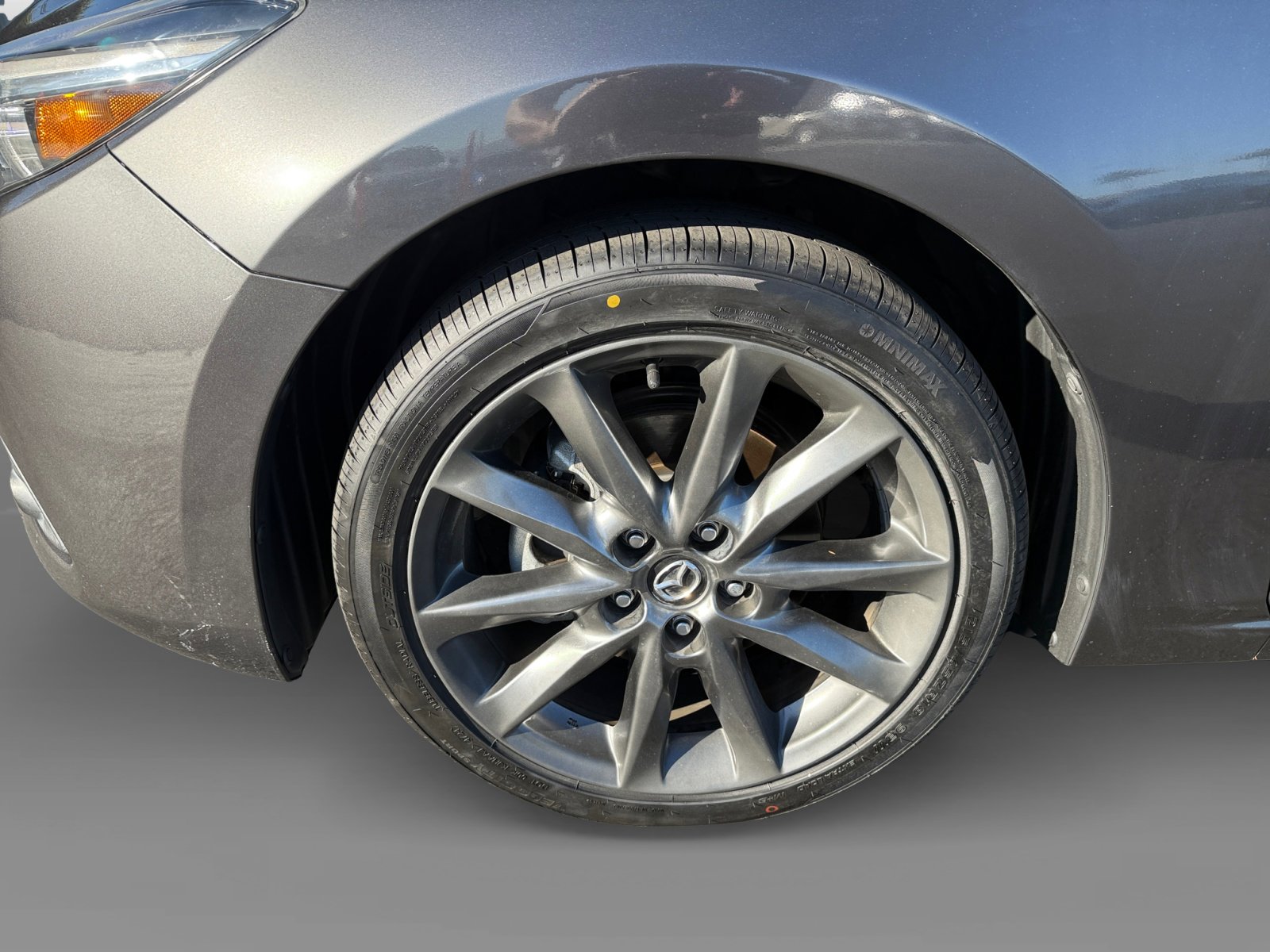 2018 Mazda Mazda3 Grand Touring photo 9