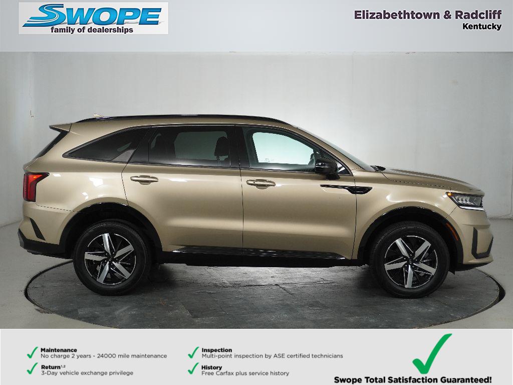 2021 Kia Sorento EX photo 2