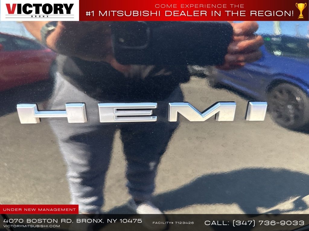 2022 Dodge Durango R/T photo 3