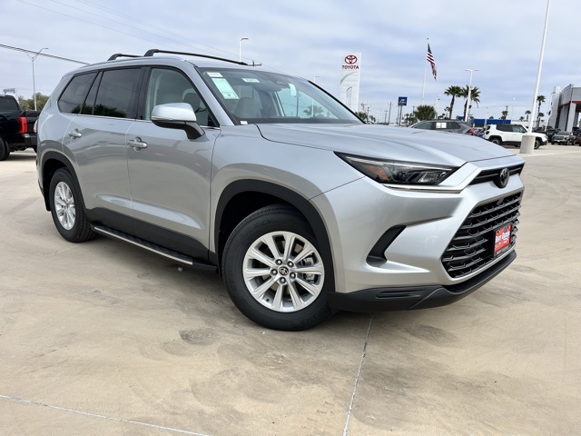 2026 Toyota Grand Highlander XLE's photo