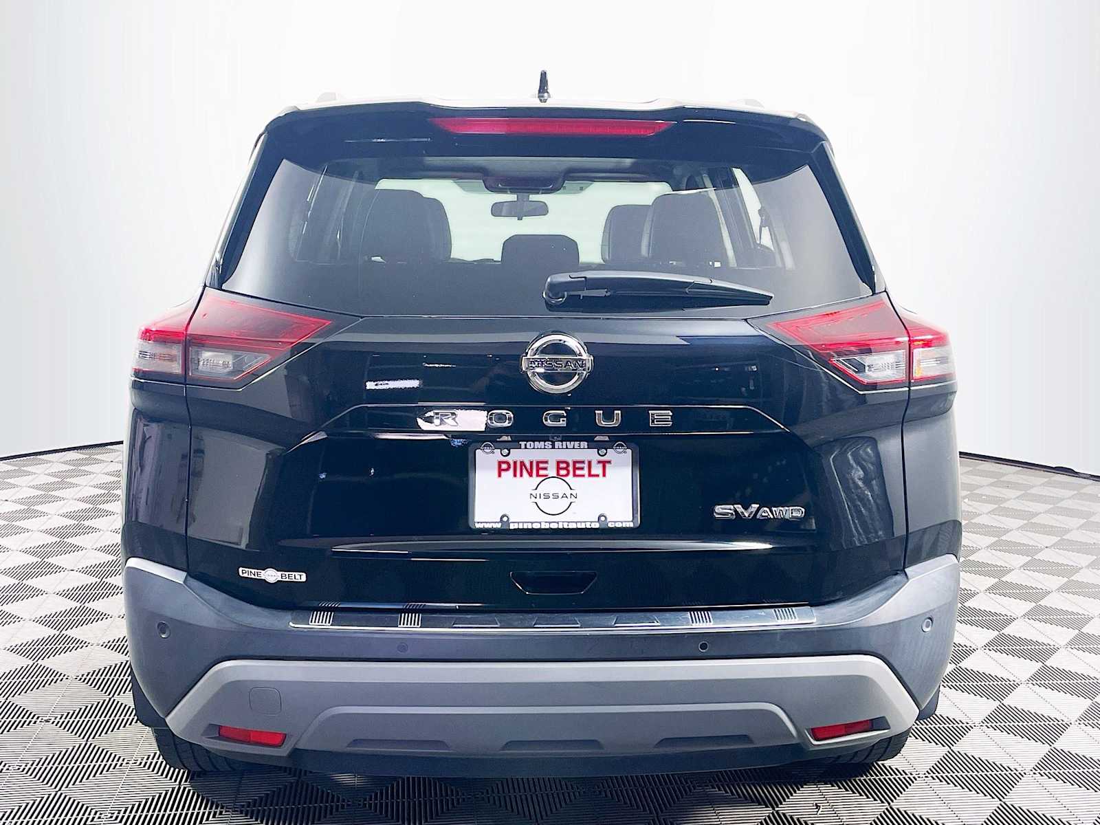 2021 Nissan Rogue SV photo 5