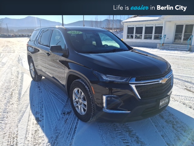 2022 Chevrolet Traverse LS's photo