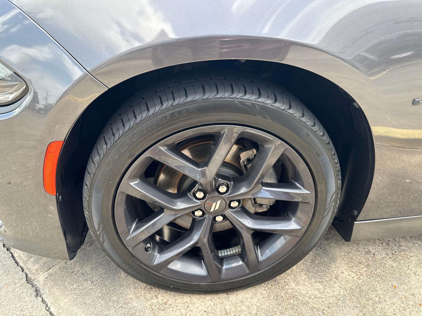 2022 Dodge Charger R/T photo 4