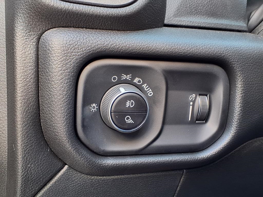 2026 Ram 2500 Tradesman photo 21