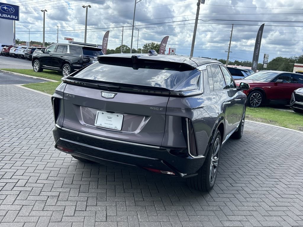 2026 Cadillac Lyriq Luxury photo 5