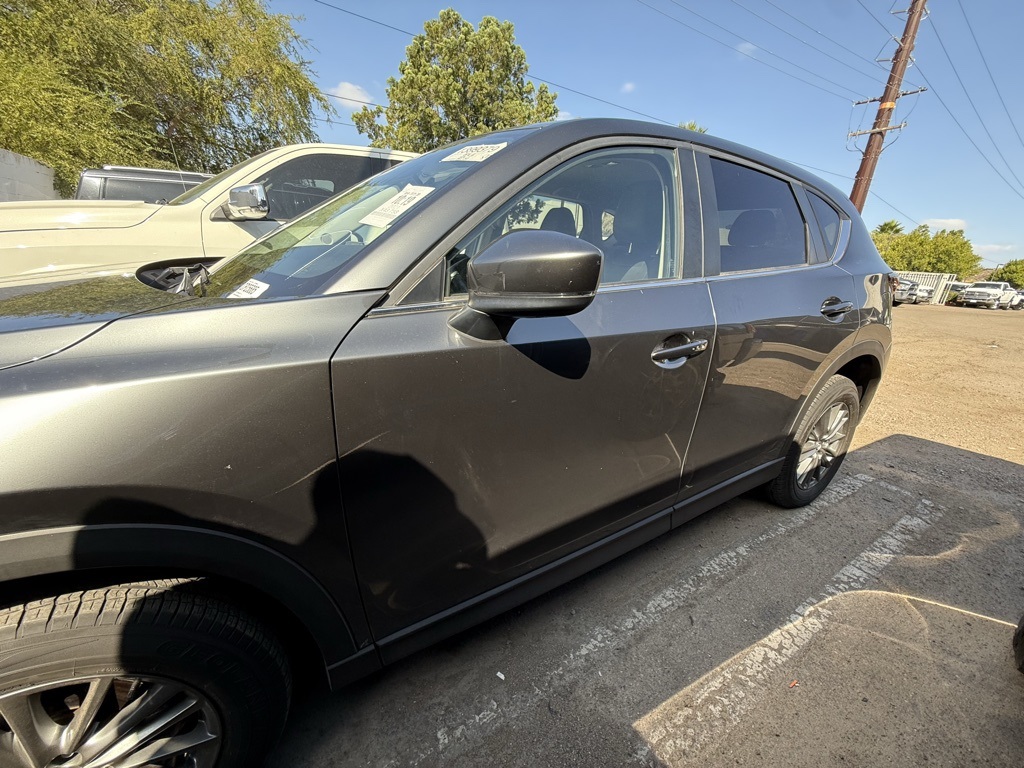 2021 Mazda CX-5 Touring photo 2