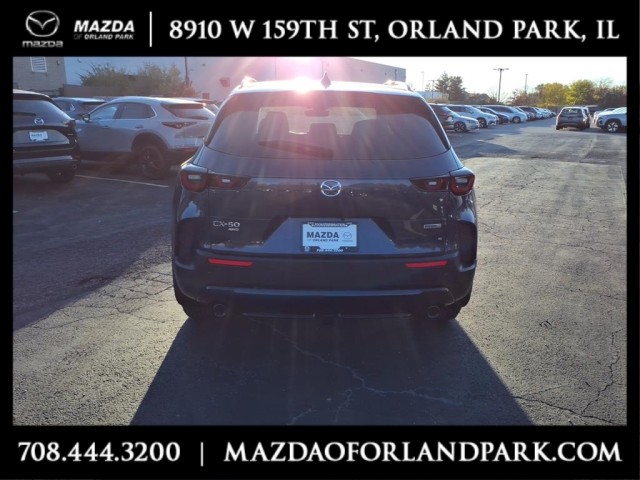 2026 Mazda CX-50 Premium photo 4