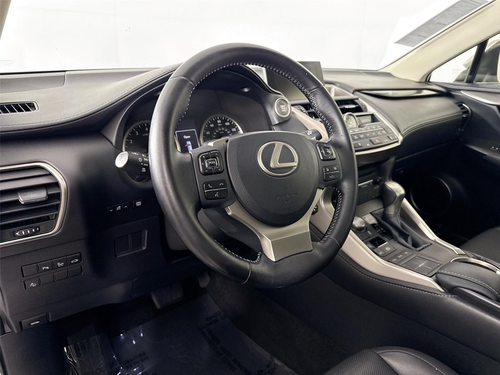 2017 Lexus NX 200t Luxury photo 12