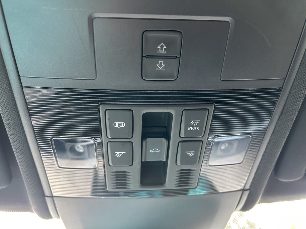 2022 Volkswagen Atlas Cross Sport V6 SEL Premium R-Line photo 36