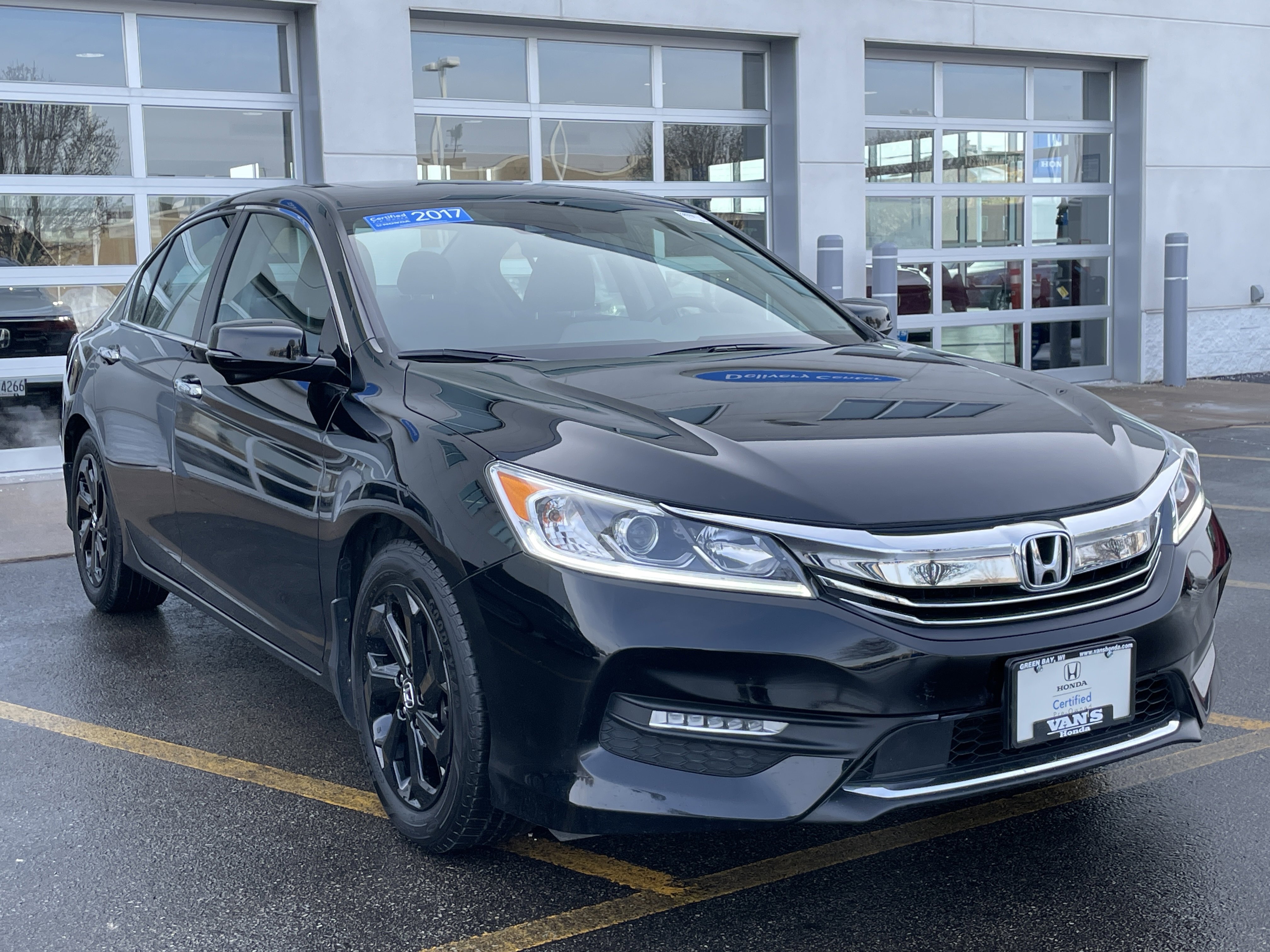 2017 Honda Accord EX's photo