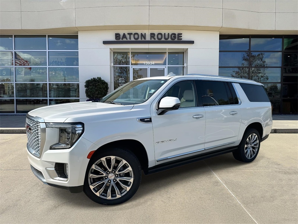 2022 GMC Yukon XL Denali's photo