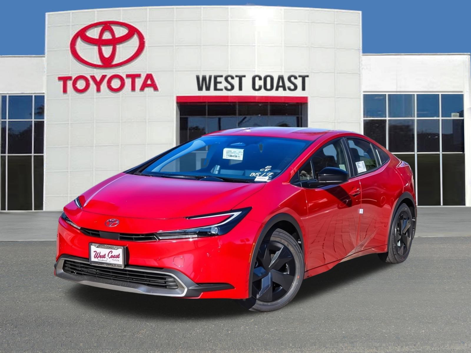 2026 Toyota Prius SE's photo