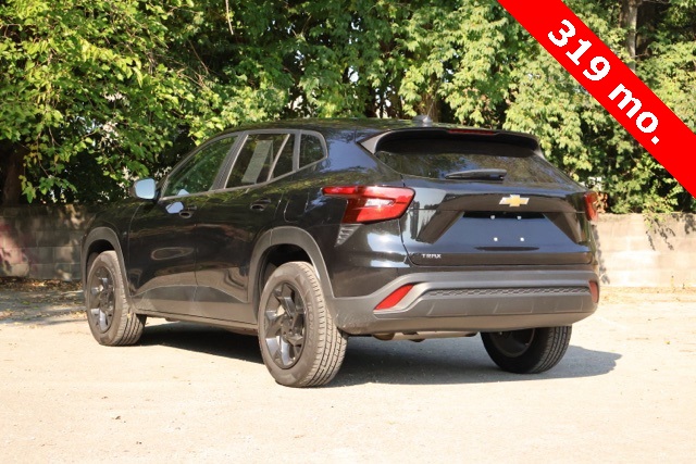 2024 Chevrolet Trax LS photo 14