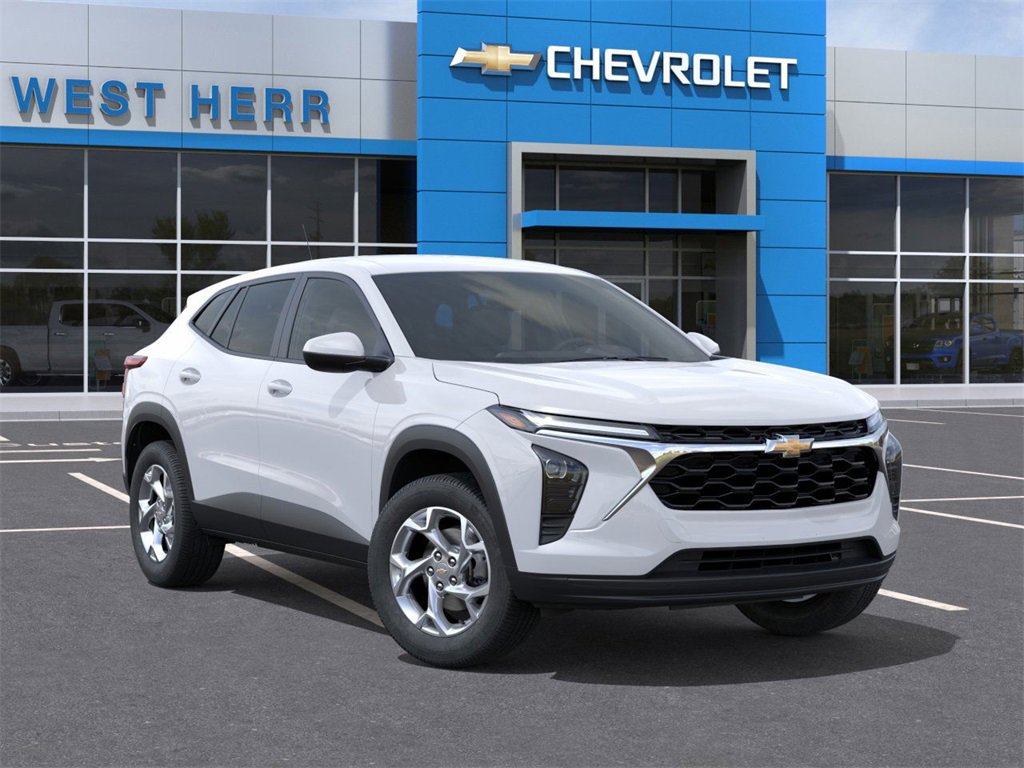 2026 Chevrolet Trax LS photo 6