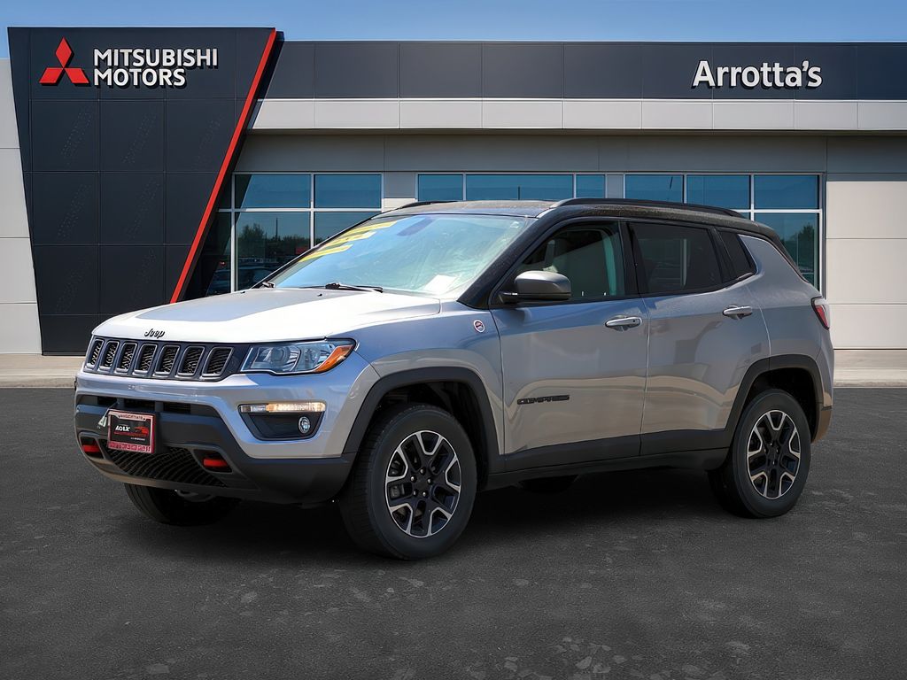 2019 Jeep Compass Trailhawk's photo
