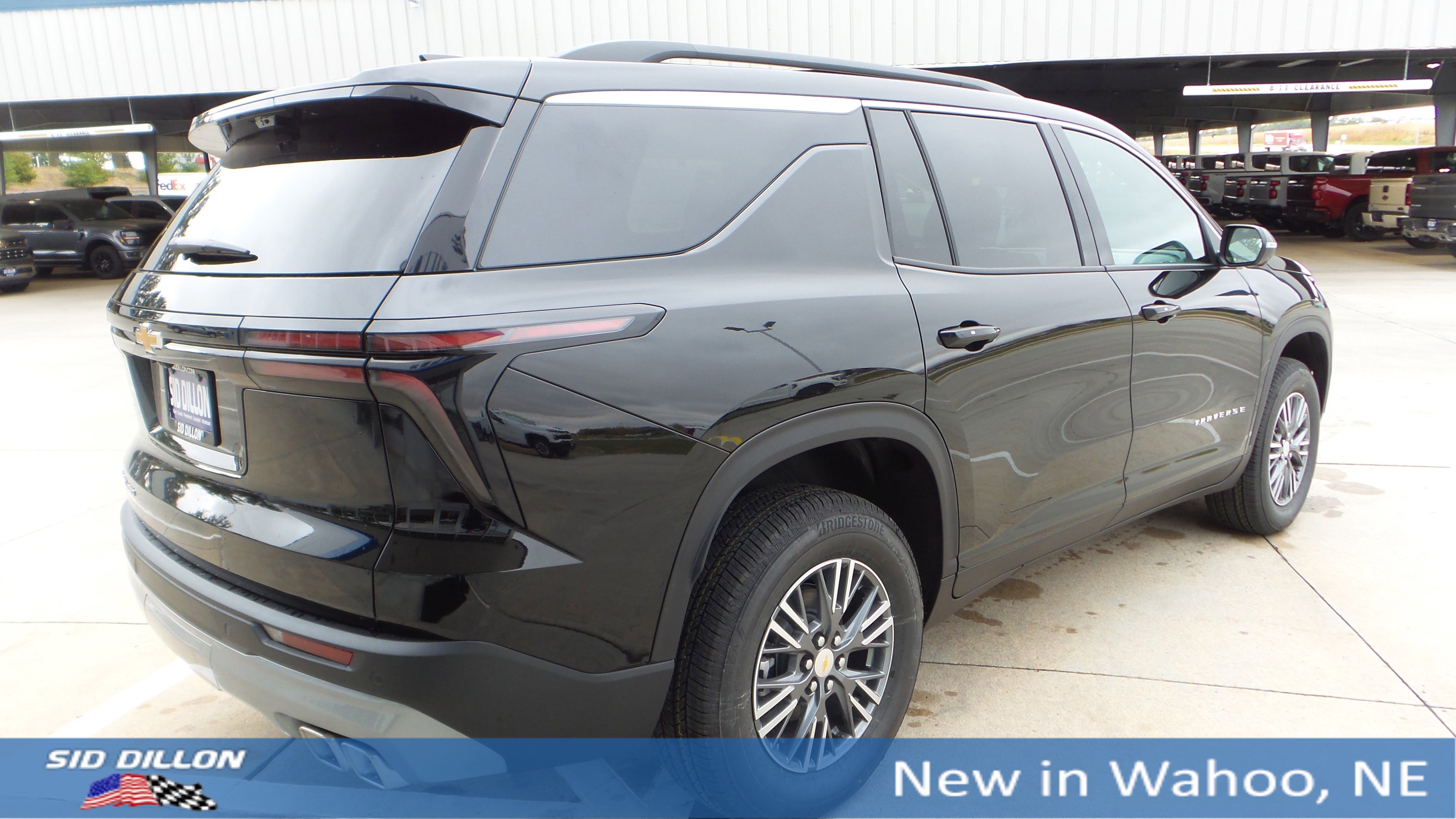 2026 Chevrolet Traverse photo 4