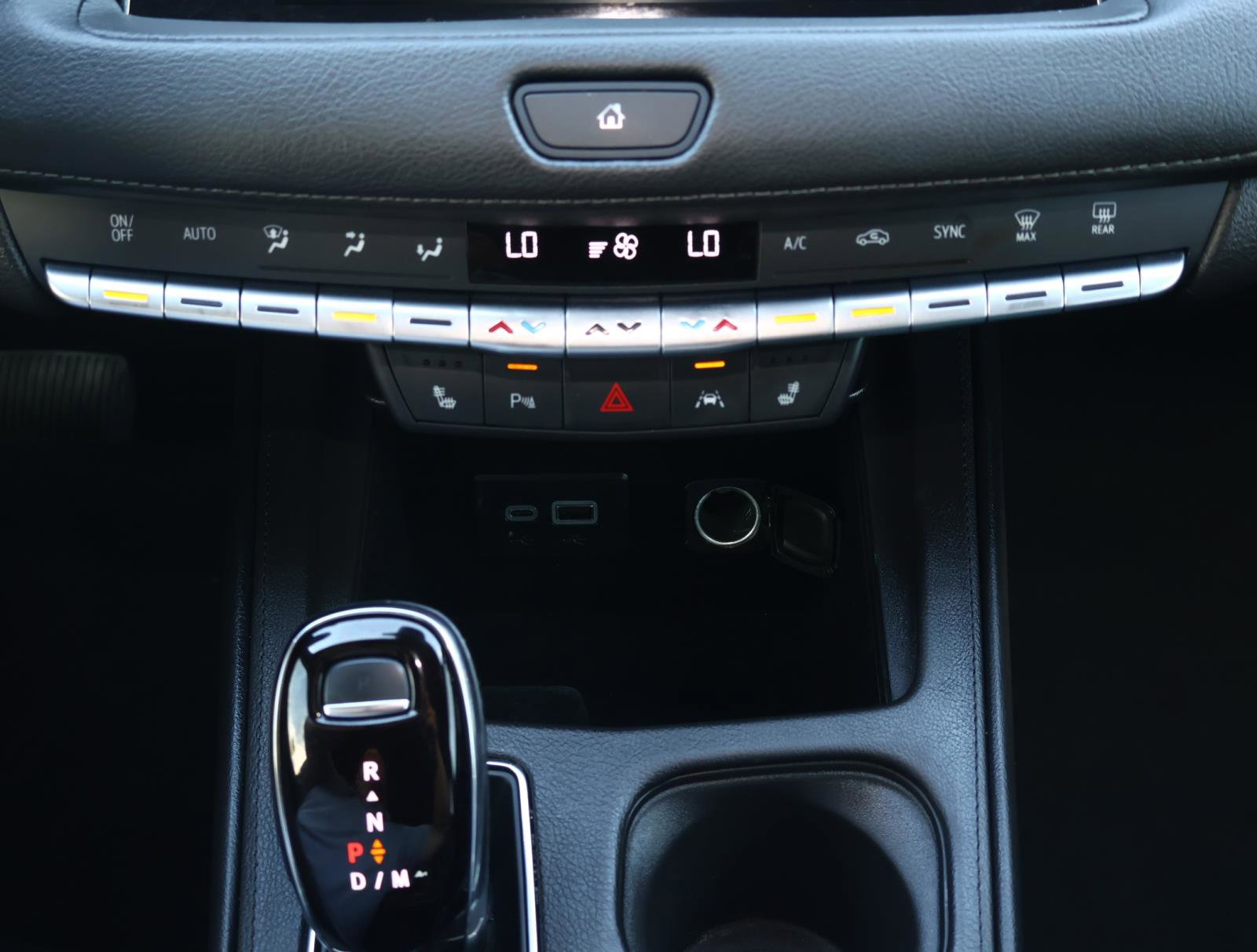 2023 Cadillac XT4 Luxury photo 31