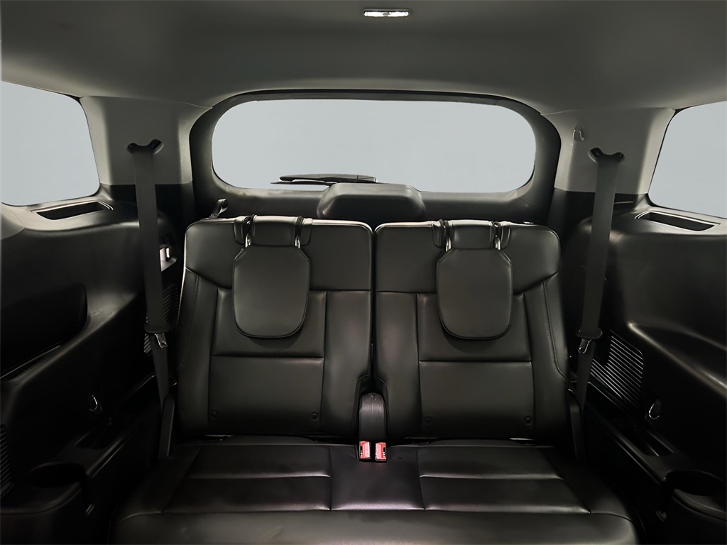 2022 Ford Explorer XLT photo 11