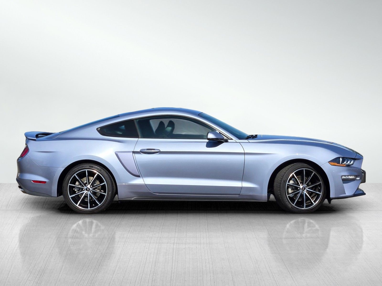 2022 Ford Mustang EcoBoost Premium photo 3