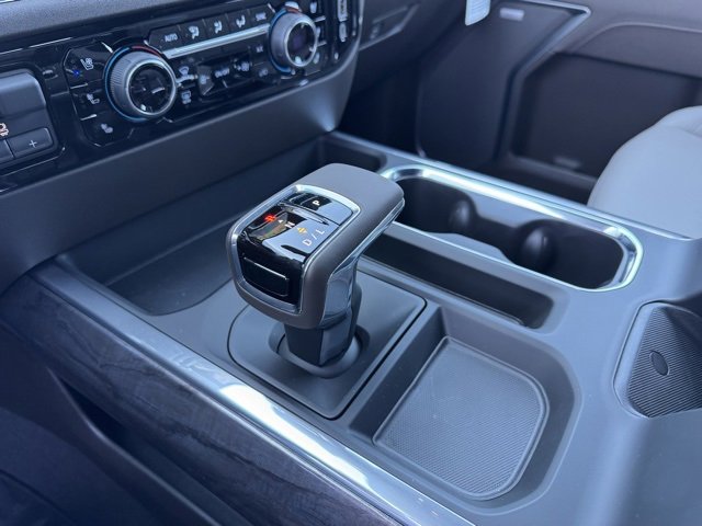 2025 Chevrolet Silverado 1500 LTZ photo 18